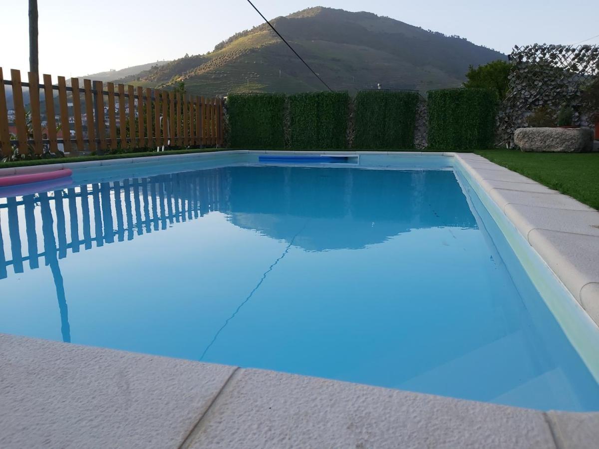 Casa Da Padaria Villa Folgosa  ภายนอก รูปภาพ